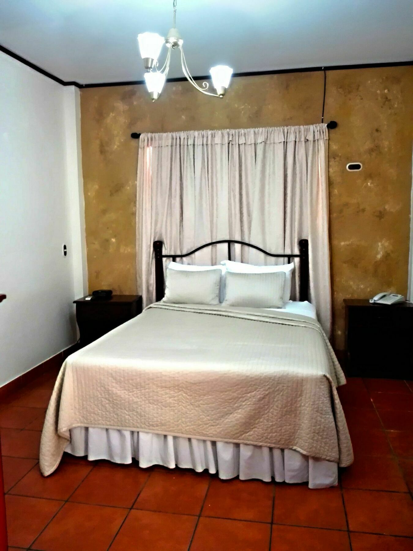 Hotel El Conquistador Managua Exterior foto